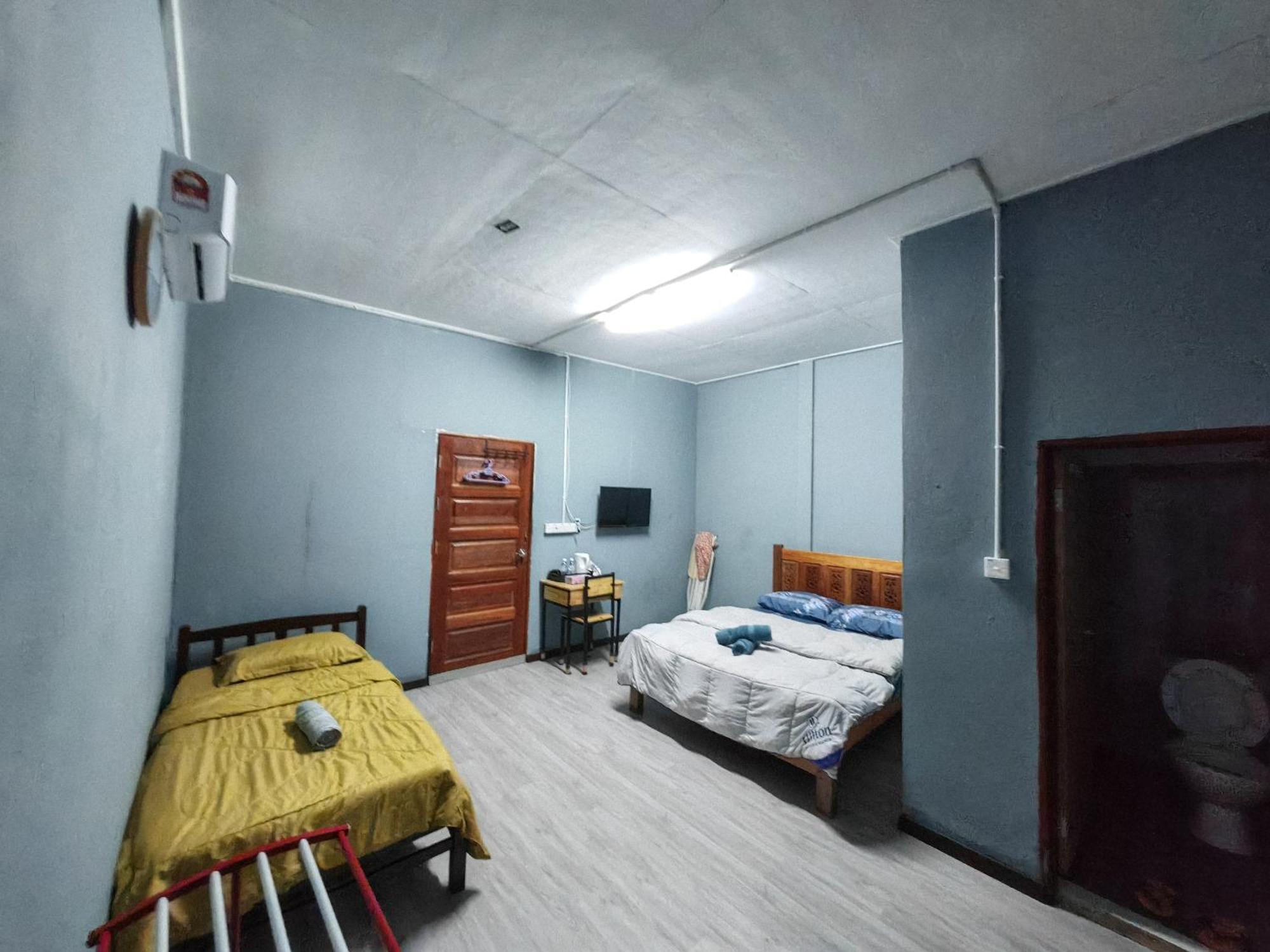 Roo Stay Tok Wan 1 Kampong Nail 部屋 写真