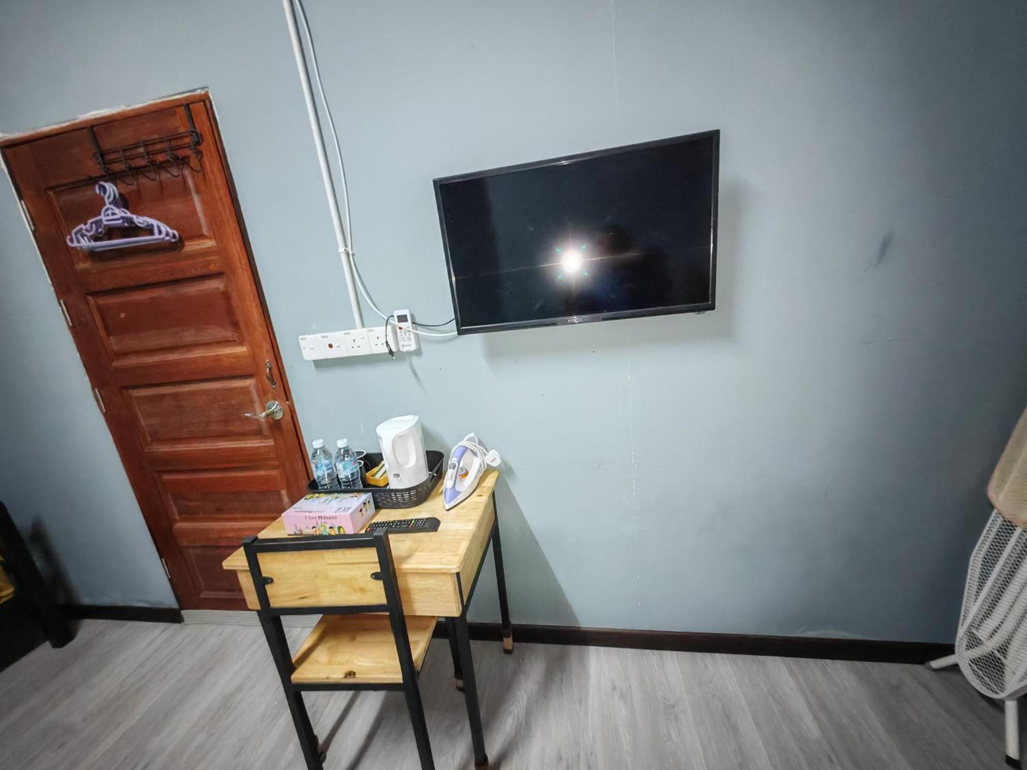 Roo Stay Tok Wan 1 Kampong Nail 部屋 写真